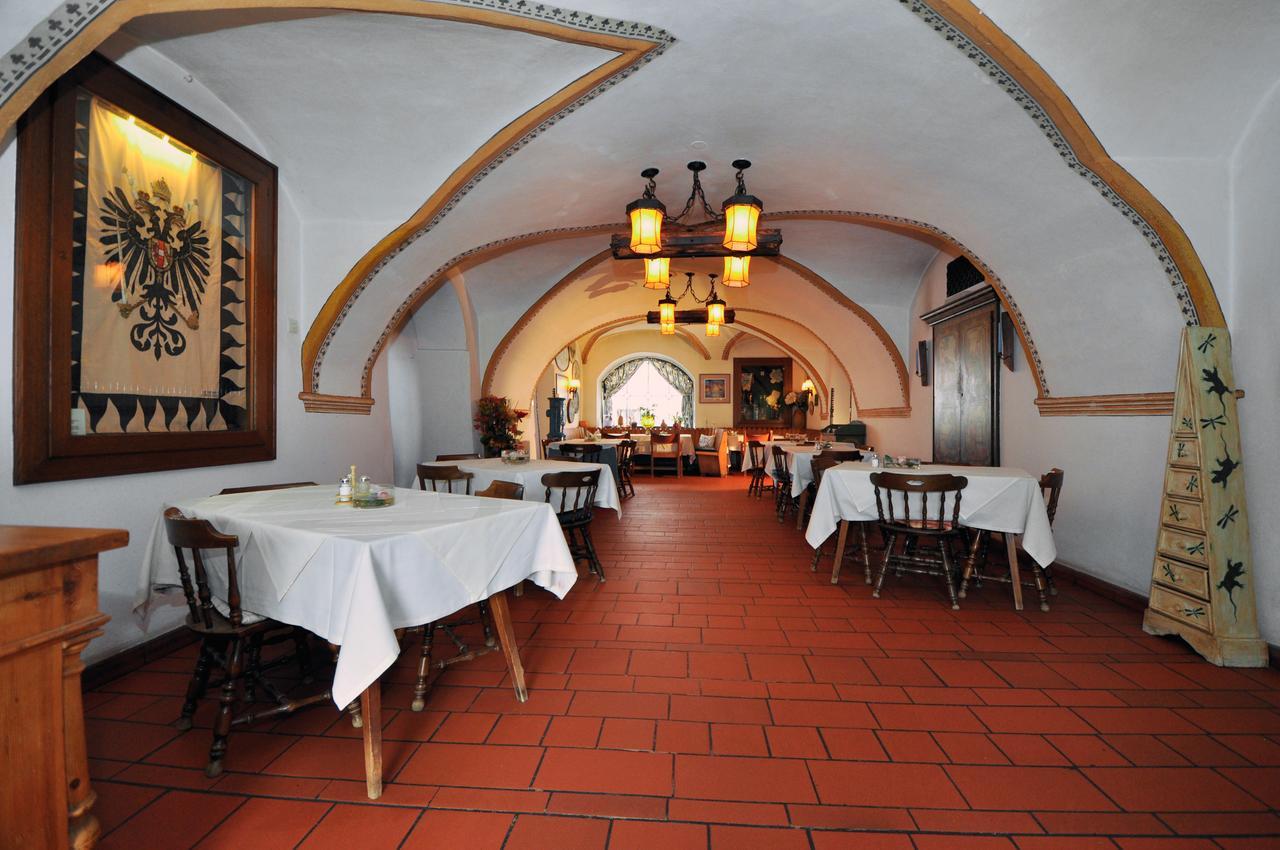 Gasthof Tell Paternion Exterior photo